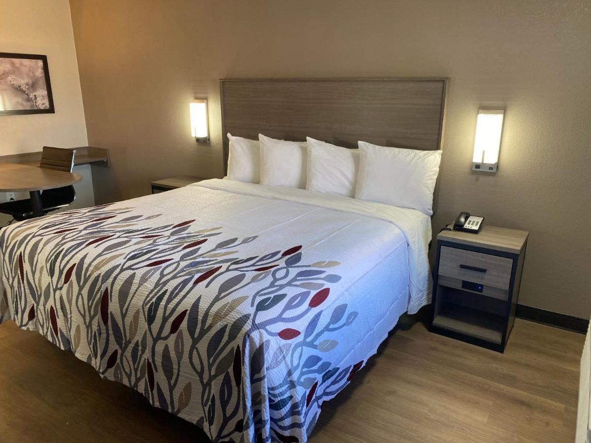 Red Roof Inn Jacksonville, Al Luaran gambar